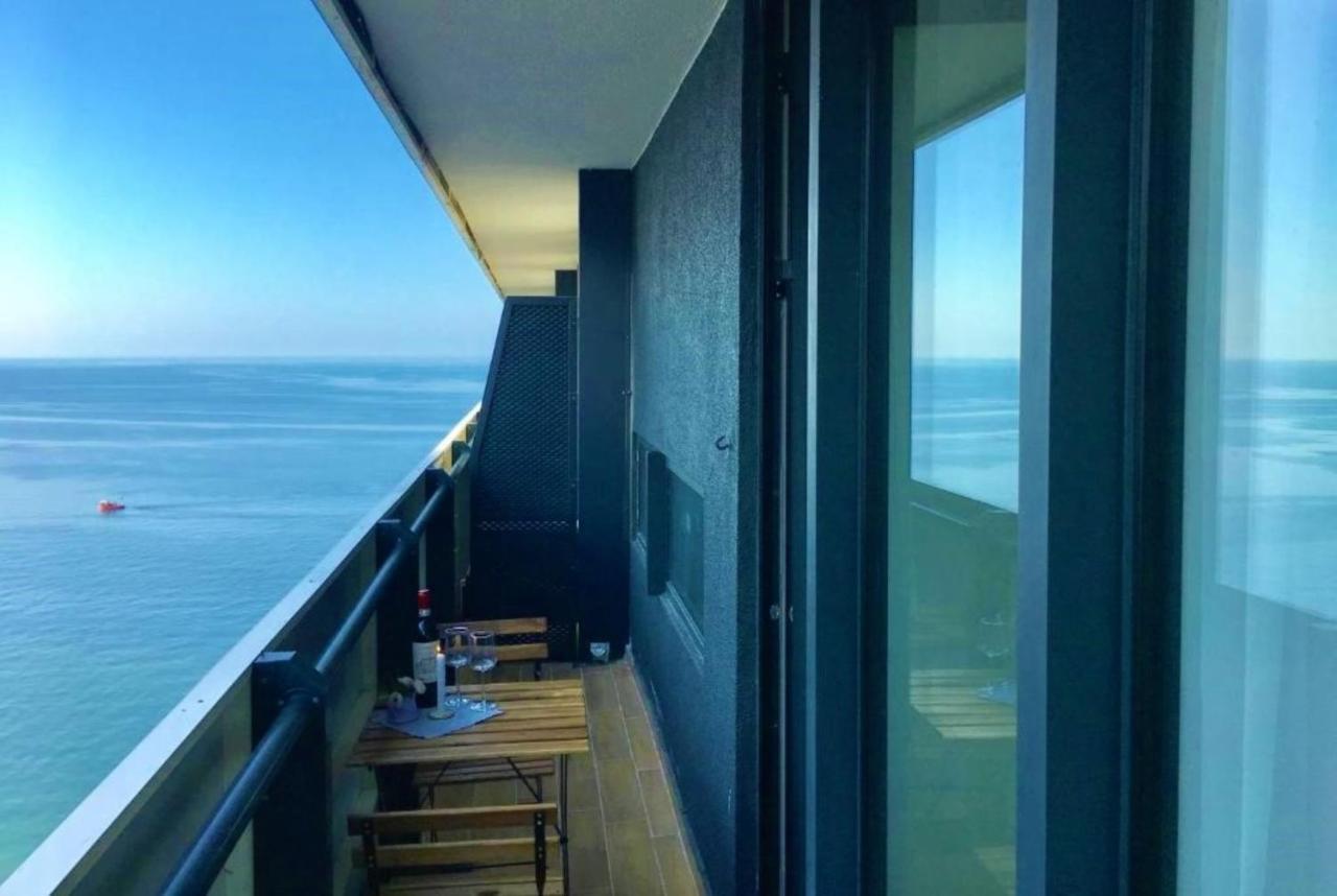 Orbi City Batumi With Sea View Екстер'єр фото