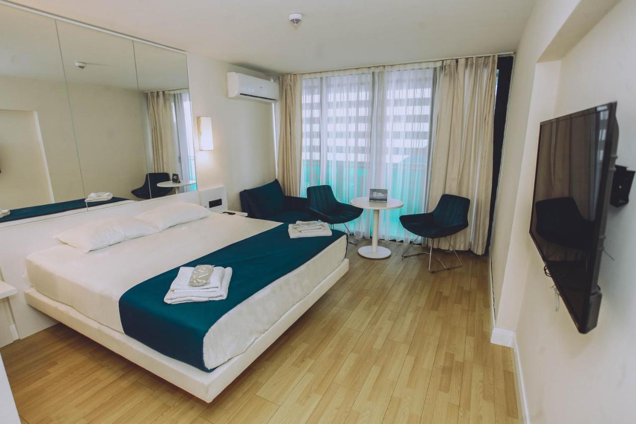 Orbi City Batumi With Sea View Екстер'єр фото