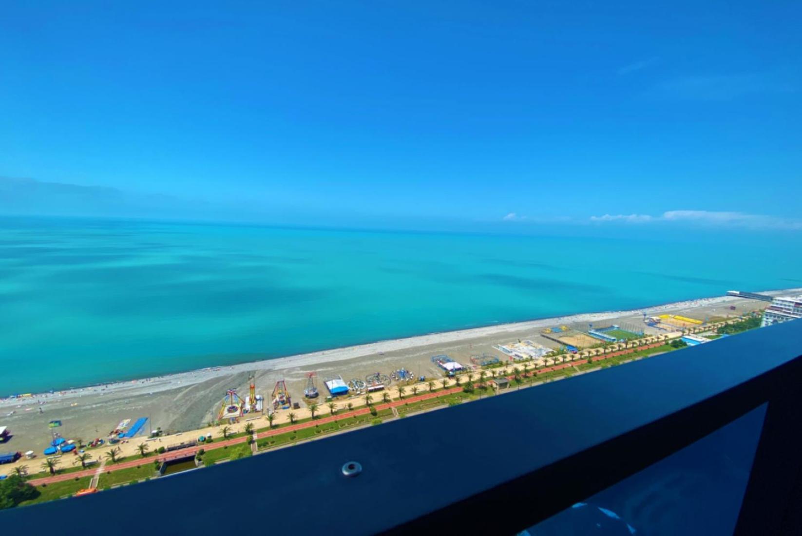 Orbi City Batumi With Sea View Екстер'єр фото